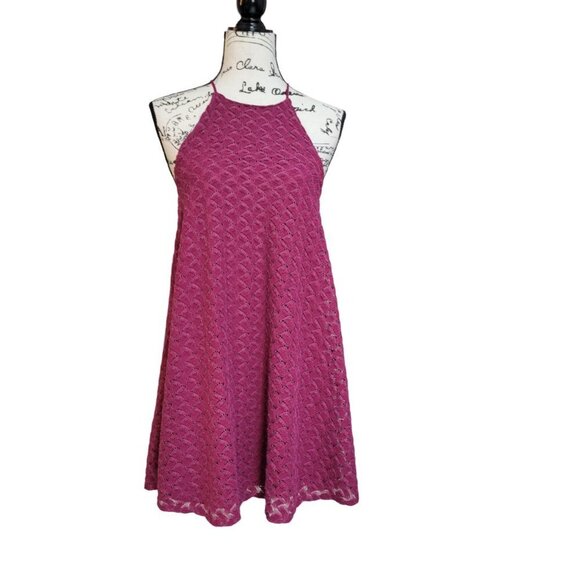 NWT Kimchi Blue Raspberry Lace Dress - Size Small - Picture 1 of 11